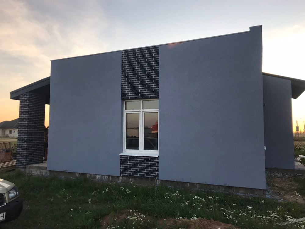 Утеплить фасад отделка камешковая штукатурка корник барашек имитация клинкера современный дизайн экстерьер 